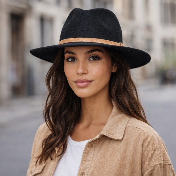 tentree Accessories - Tentree Recycled Wool Wide Brim Felt Hat NWT Meteorite Black Small